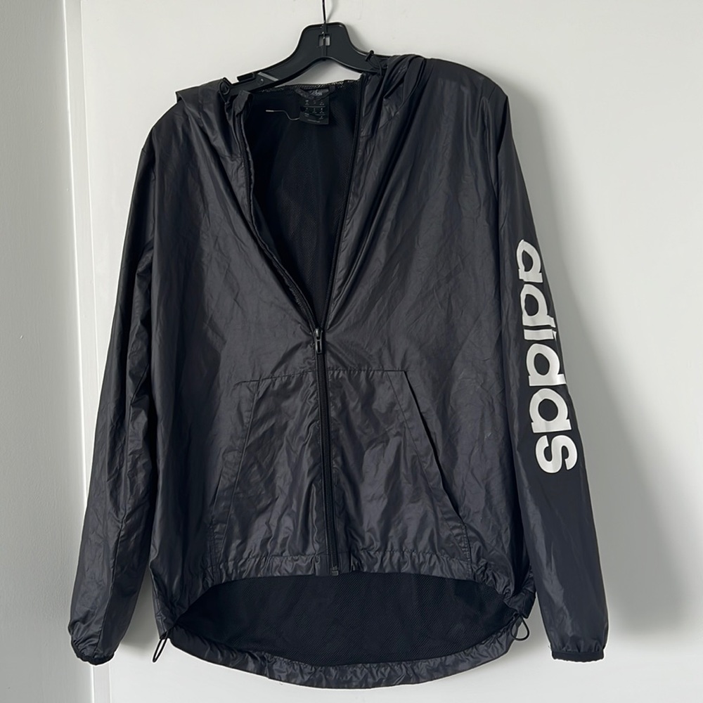 Rare Adidas black windbreaker M logo on sleeve